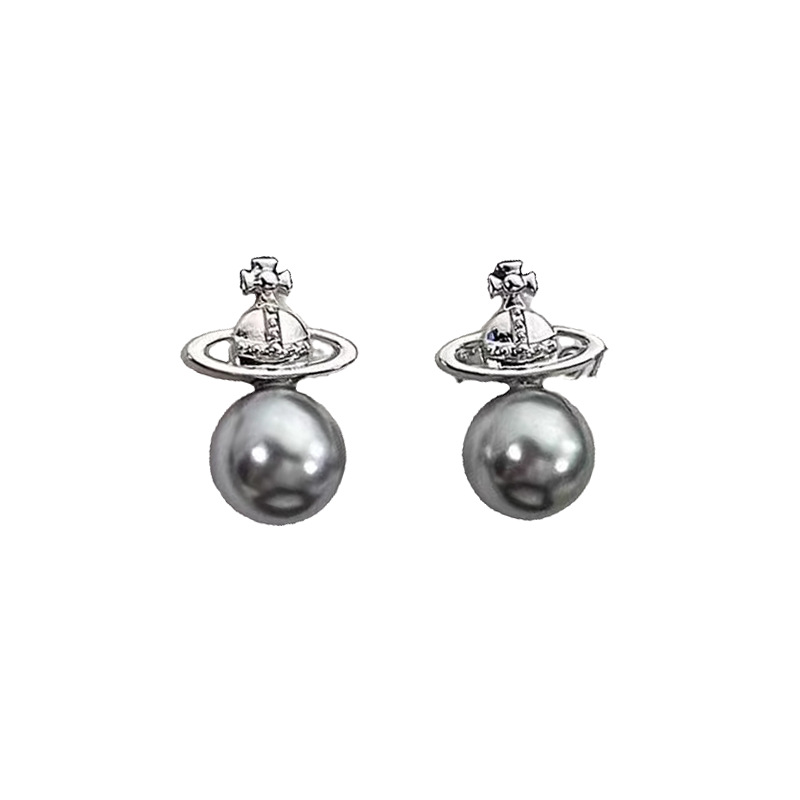 Small earrings pearl