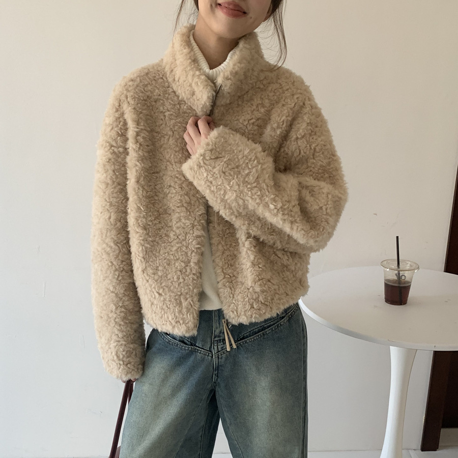 100绵羊羔毛拉链2025冬季新款羊剪绒皮毛一体皮草外套女立领短款