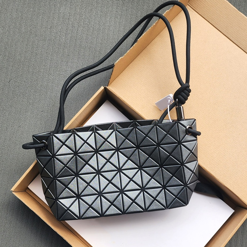 La fábrica japonesa original en abril, el nuevo paquete de tofu beimu bolso de mano hombro con hombro bolso de mujer bolso axila