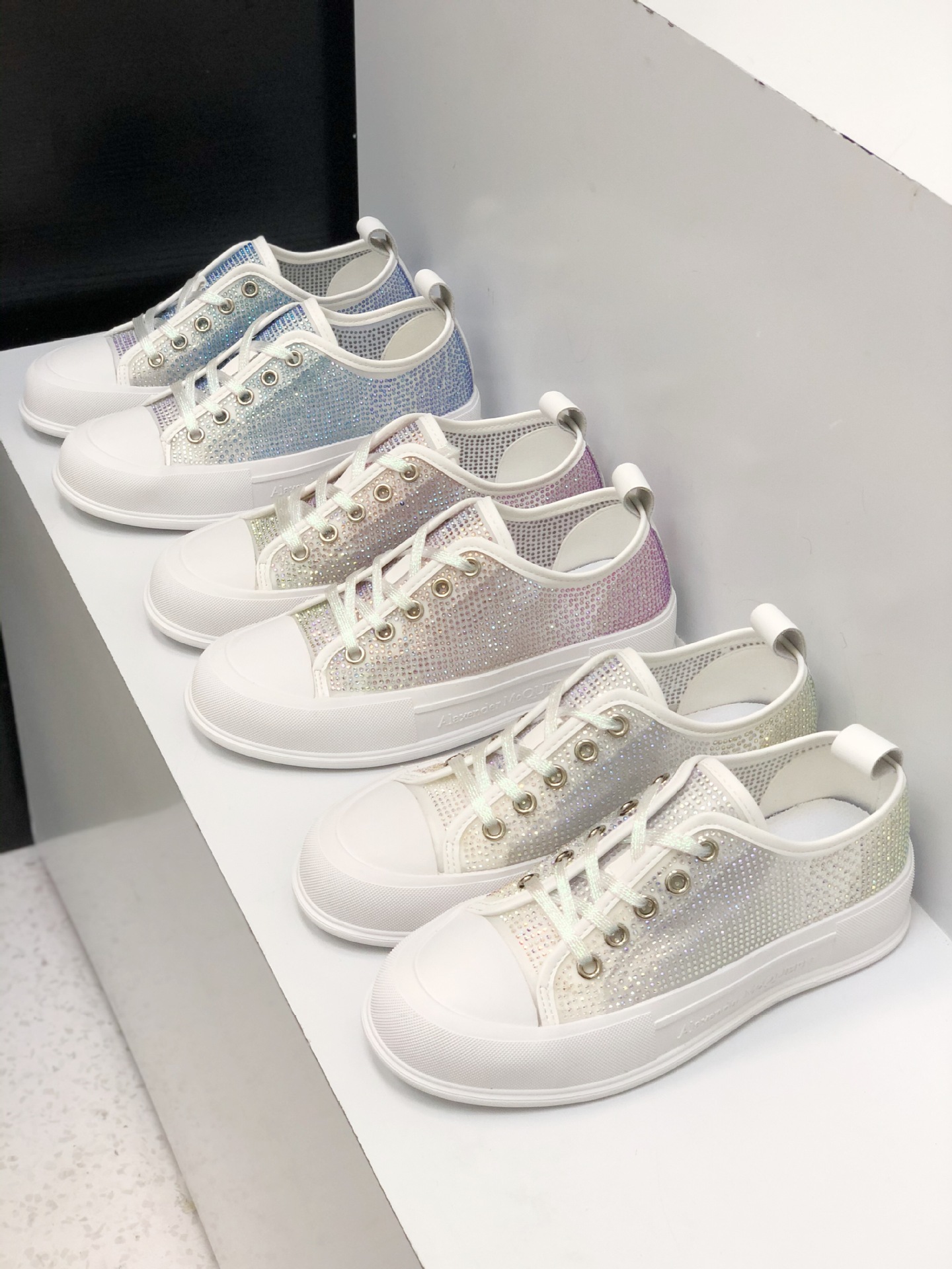 118-1董瘦瘦韩国bling水钻仙女网纱平底包边软底休闲鞋透气广州版|ms