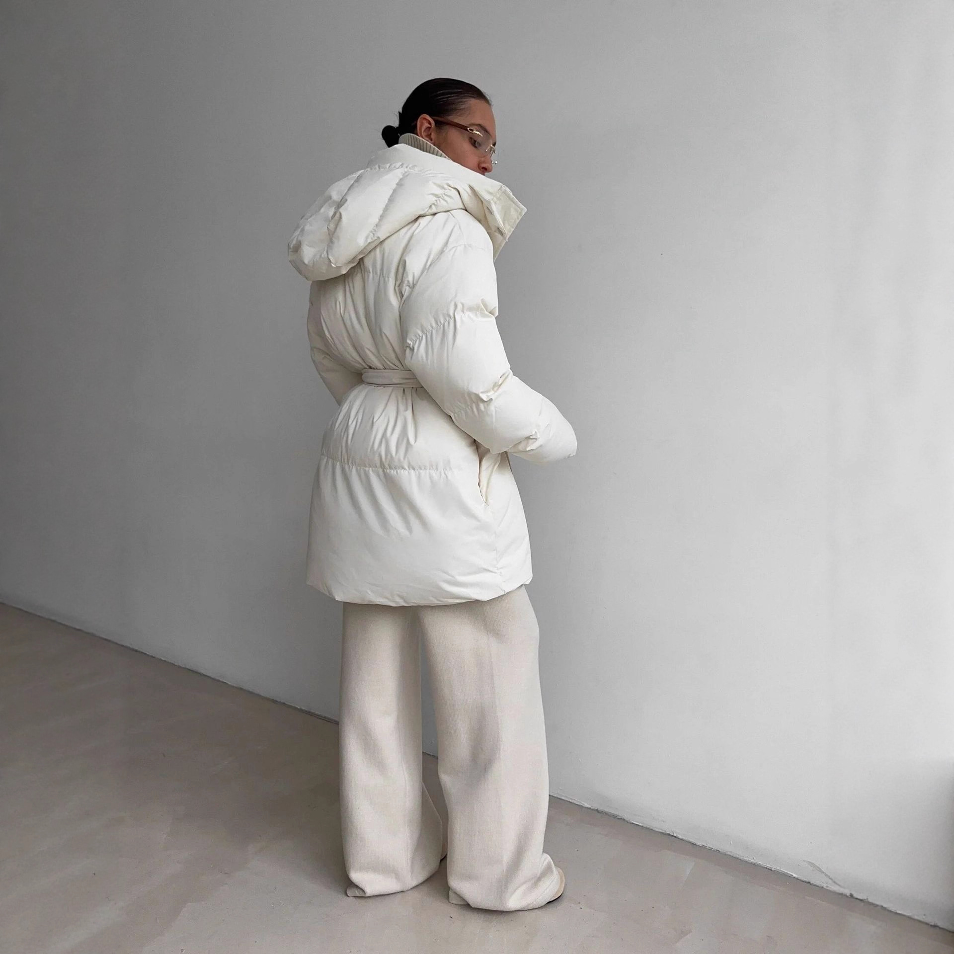 Chic Cocoa Hooded Parka – Mid-Length Bio-Down Coat With Belted Waist, European Minimalist Winter Style (Ivory/Brown/Burgundy, S-L)_voghion.com