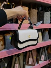 HandbagsŮʿ������r�п�؛Դ���lBags wholesale�������l