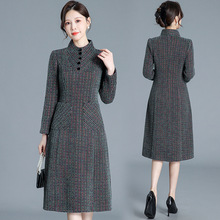 中青年女装2025新款秋冬加厚金貂混纺雪花绒气质款保暖长袖连衣裙