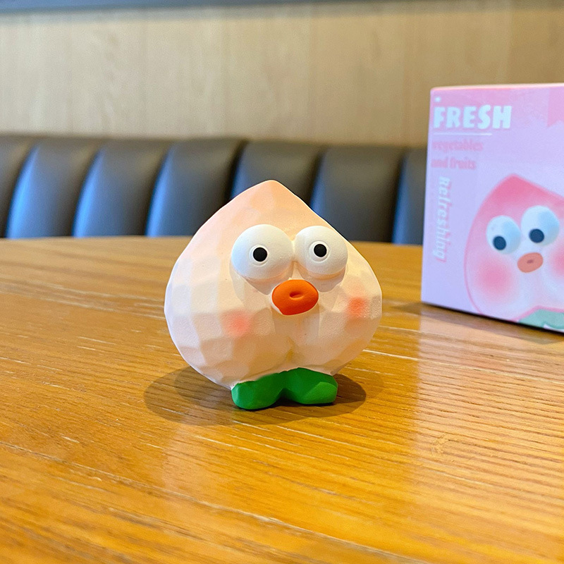 Оригинальный фруктовый орнамент второго поколения в стиле резьбы по дереву - Персик.