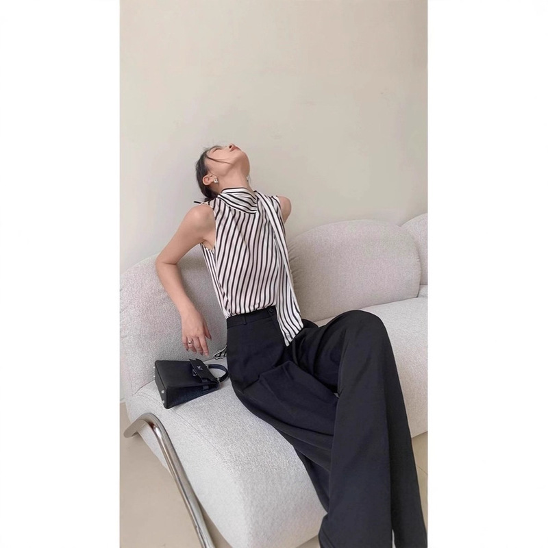 French-Style Light Mature Striped Sleeveless Vest for Women 2025 Summer New Design with Fluttering Collar Slimming Tank Top