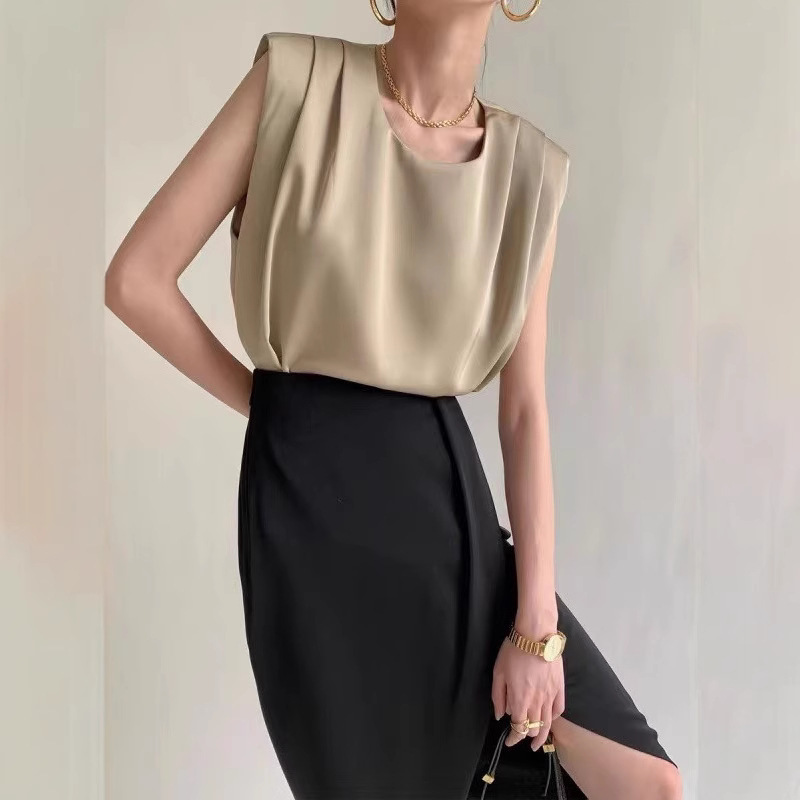 Fashion round neck sleeveless vest T-shirt women's summer new shoulder pad commuter thin small shirt top