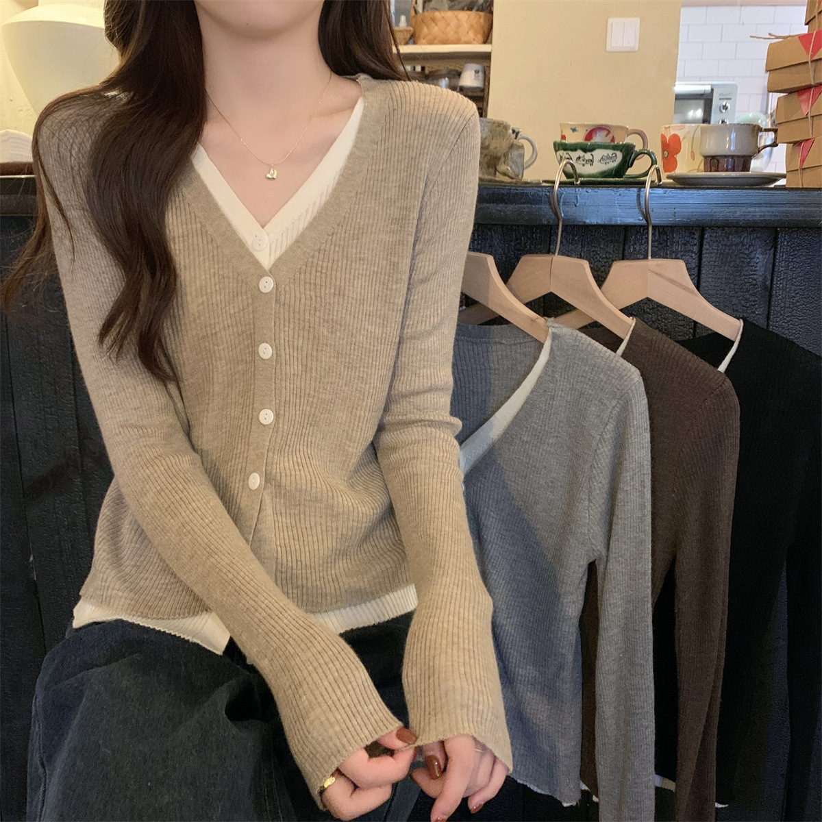 hmqViviiyNSAyin8WuaVt2C8QKydBHtfAWL6