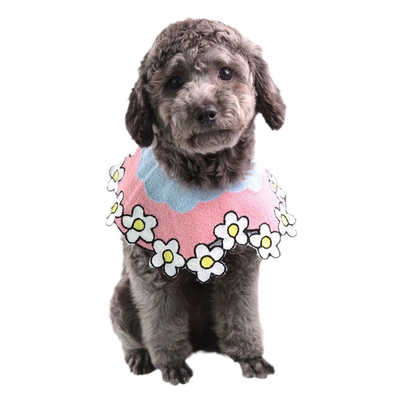 Perro gato mantón saliva toalla ropa para mascotas suministros de decoración Internet celebridad punto primavera, verano, Otoño e Invierno babero bellyband