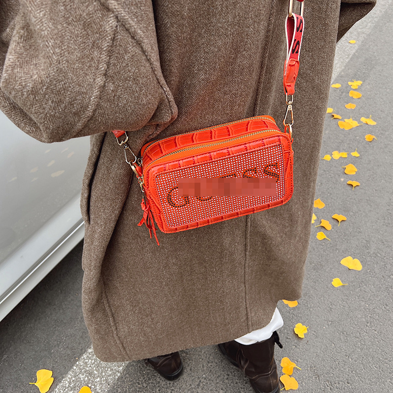 Crocodile transfronterizo con diamantes bolsos de letras universales bolsos de hombro de moda europeas y estadounidenses al por mayor bolsos de tendencia de mujer