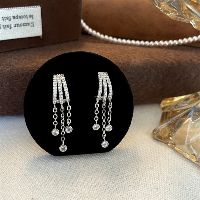 Light Luxury Zircon Three-row Tassel Earrings Sophisticated_voghion.com