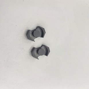 Dongmagnetic original RM10 core PC95 material first-class ferrite core preferential sale support batch