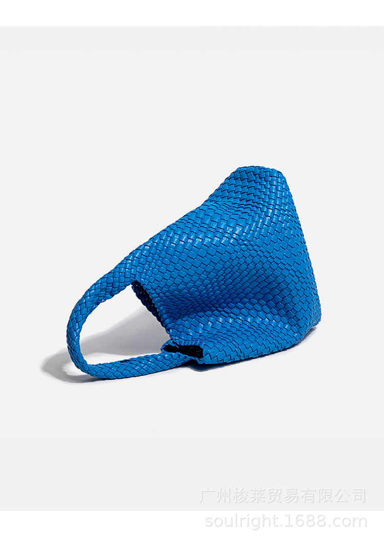 PU handwoven Bucket Bag9