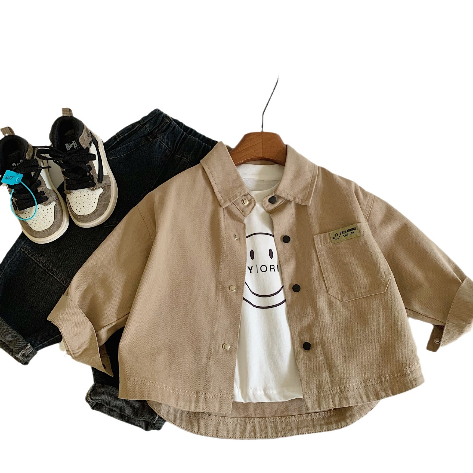 Mai Bao chaqueta infantil 2025 primavera nuevo bolsillo camisa calibrada para niños suelta estilo coreano simple camisa de estilo de moda