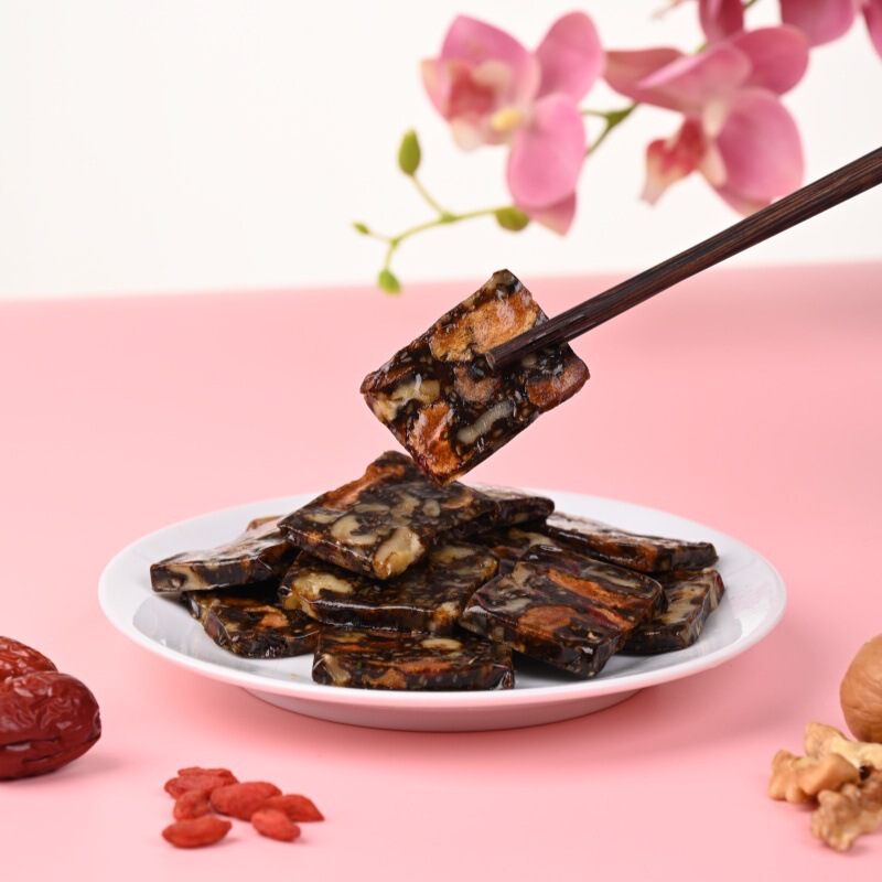 Shandong Manufacturer's 500g Boxed Aloe Vera Gelatin Slices with Black Sesame, Walnuts, Goji Berries, and Red Dates, Good Aloe Vera Gelatin Cake