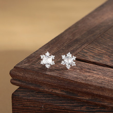 S999纯银个性雪花耳钉新款爆款耳骨钉小众设计高级感轻奢足银耳饰