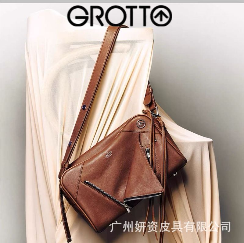 GROTTO个乐25年新款SoftCollar保龄球包单肩包小号中号翻领斜挎包|undefined