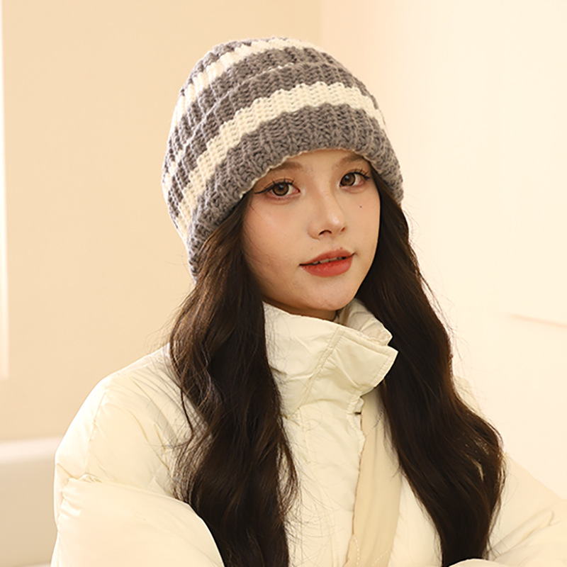 Cappello a sacco con viso a righe e grande circonferenza della testa in lana per le donne in autunno e inverno, che mette in mostra il viso piccolo, tenendo caldo,_voghion.com