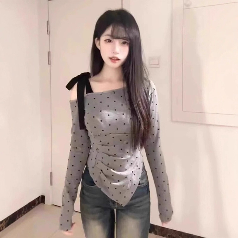 灰色甜辣妹斜肩波点绑带T恤女秋季不规则褶皱收腰打底衫上衣ins|undefined