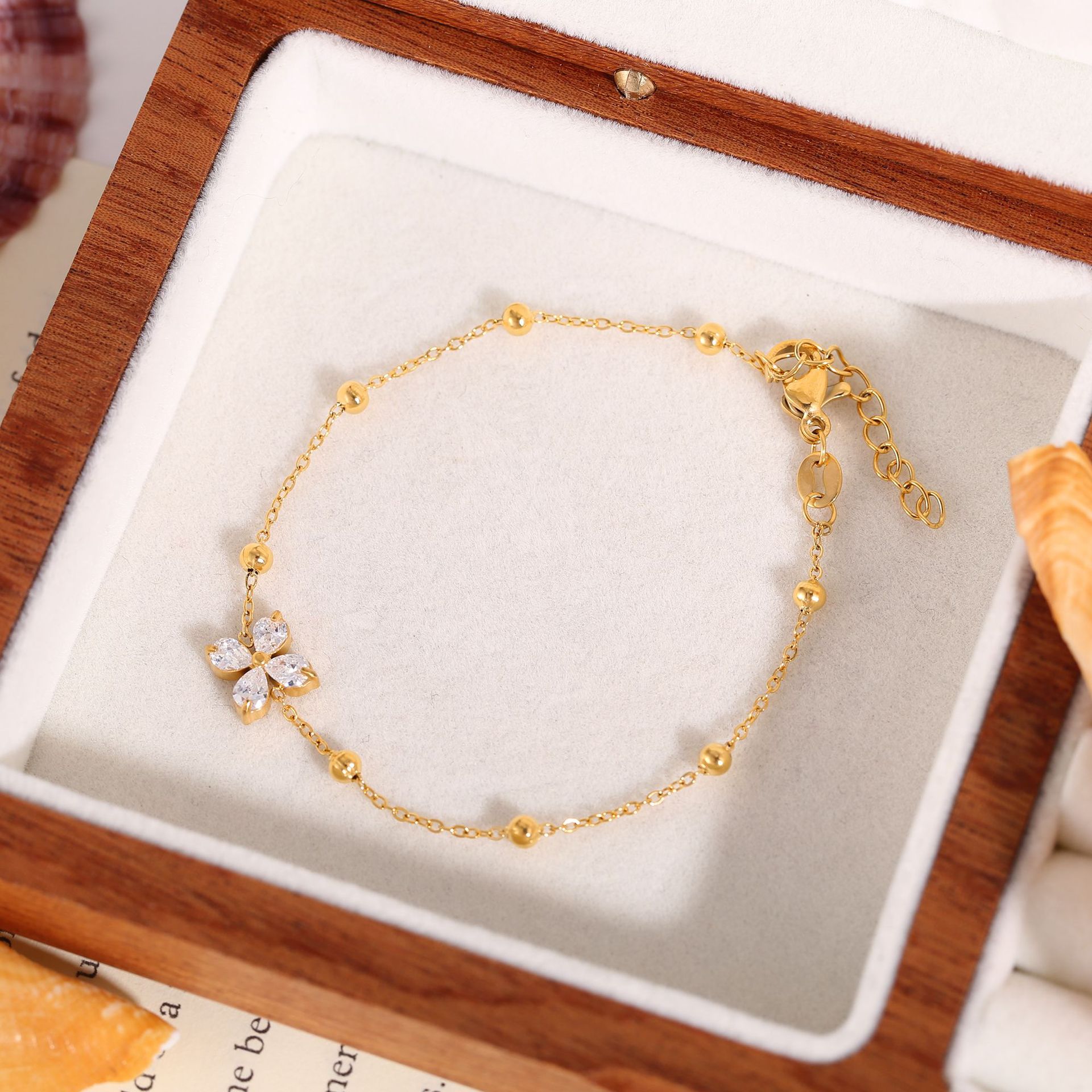 네잎 클로버 지르콘 팔찌 A203