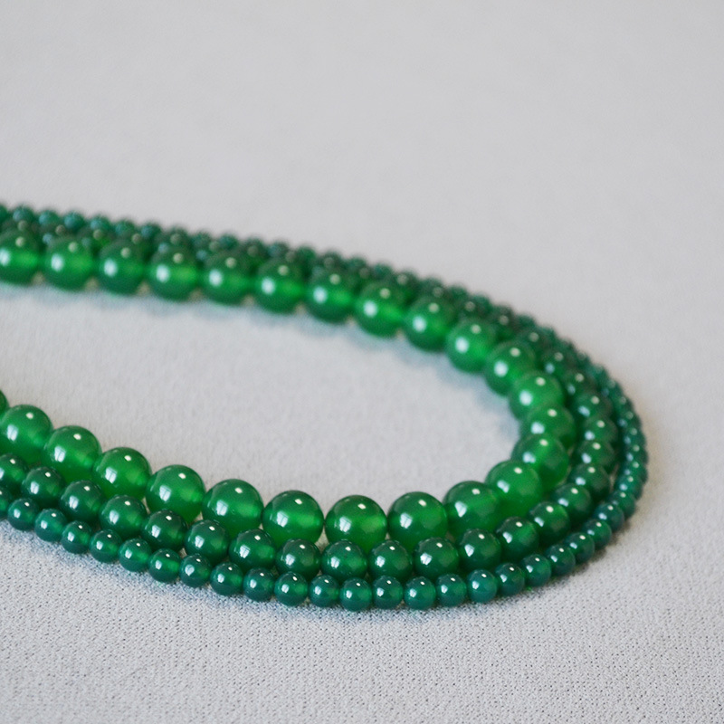 New Chinese style ethnic style ice transparent green agate chalcedony real stone beads simple temperament personalized short necklace clavicle chain