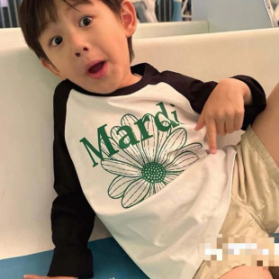 M Daisy Long Sleeve Raglan T-Shirt XR