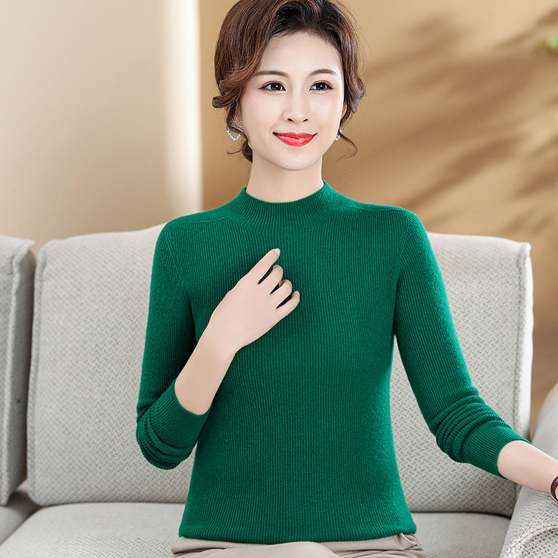Light Luxury and Fashionable 100% Wool Sweater for Women, Classy Round Neck Liner for Mother, Pure Color, Versatile and Simple Wool Bottoming Shirt