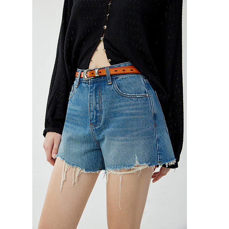 High-End New Product 2025 Summer Denim Shorts with Contrasting Color Embroidery, High-Waisted Jeans, Casual Versatile Hot Pants
