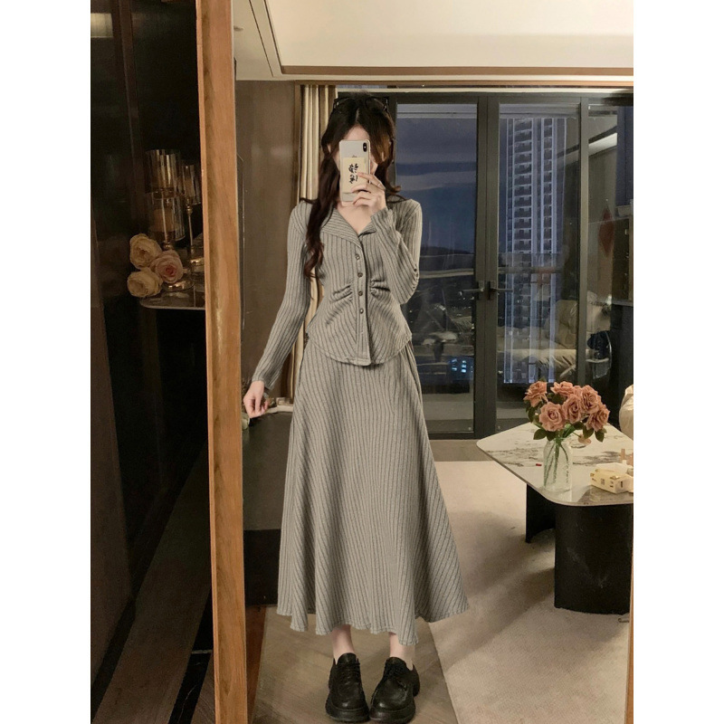 大码女装胖mm新款韩系穿搭显瘦上衣+中长款半身裙两件套|undefined