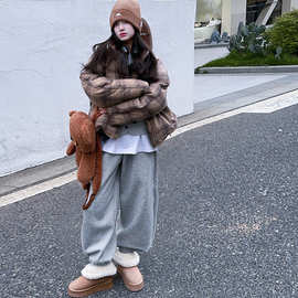 女童格子羽绒服2024新款加厚面包服儿童洋气冬款立领上衣外套冬装