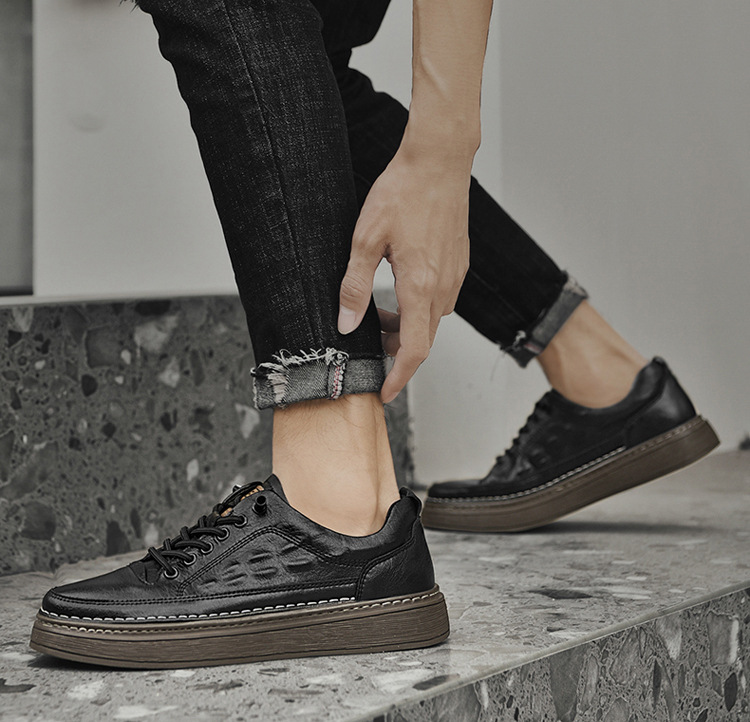 British style cowhide soft sole casual sneakers