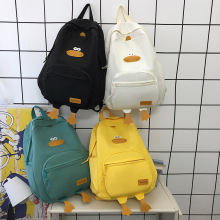 今年流行高颜值休闲双肩包初中生学生少女通勤外出背包一件代发