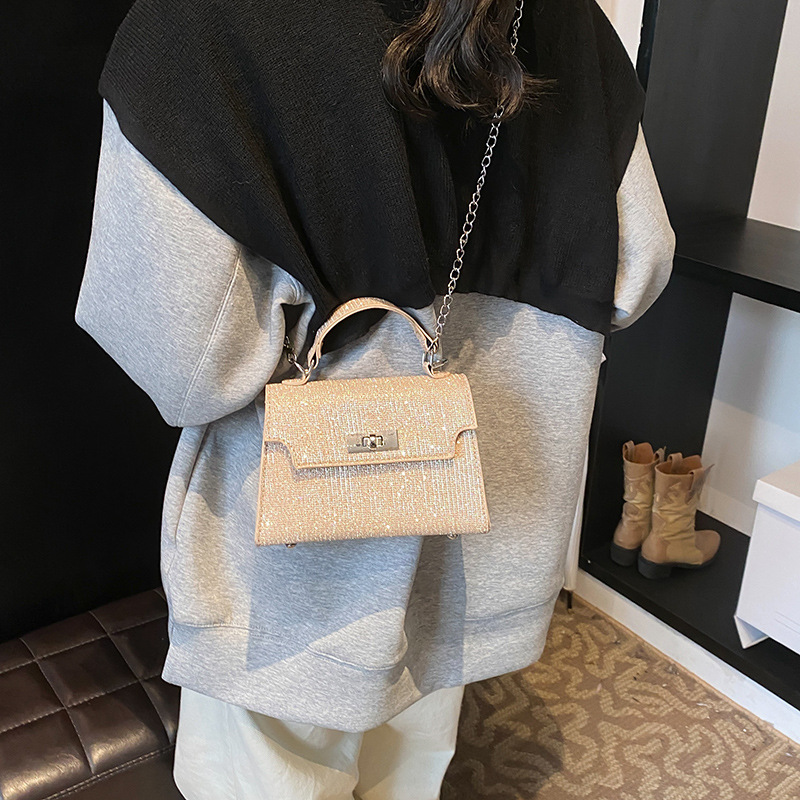 El popular bolso Kelly de otoño e invierno de este año 2024 nuevo bolso de mano diseño de nicho bolso de hombro bolso de mensajero de estilo occidental mujer