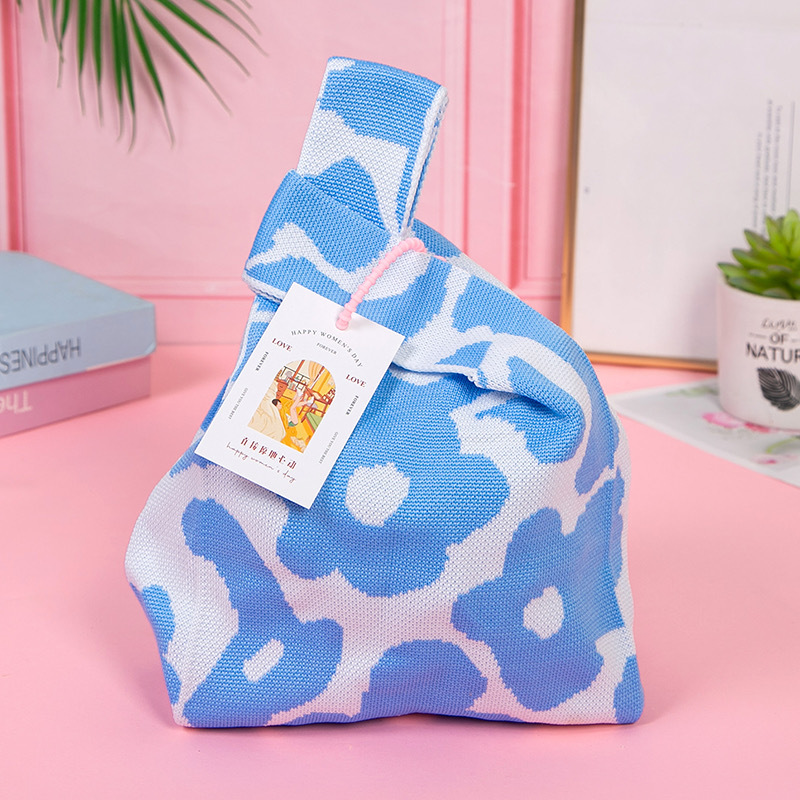 파란 꽃 + 액세서리 없음