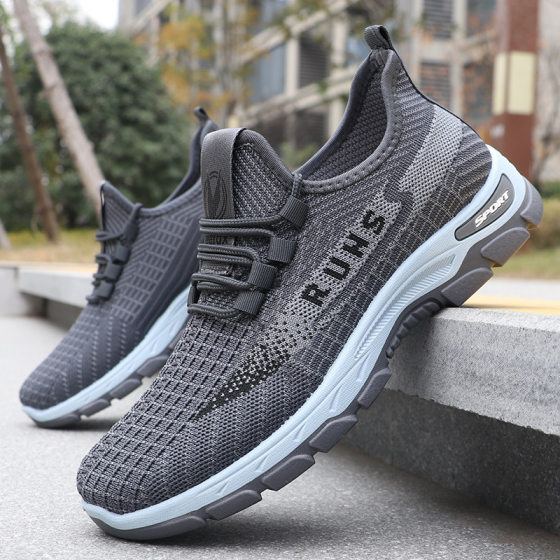 Foreign trade fly woven men's shoes spring cross-border shoes wholesale men's casual shoes breathable mesh sneaker men