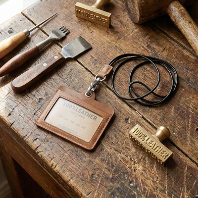 manual genuine leather Number plate The first layer cowhide Work cards Card Holder CRAZY HORSE Badge Discrepancy Employee's card Ferrule