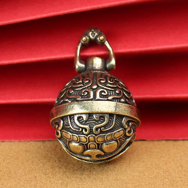 Handmade Brass Pure Copper Gourmet Bell Car Keychain Pendant Bell Accessories Creative Gift Pendant Gift for Men and Women