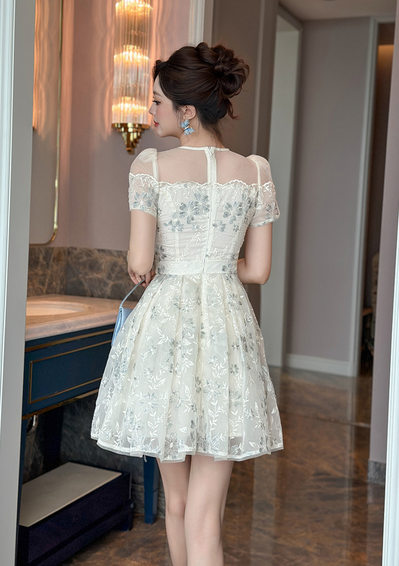 Váy đầm nữ cổ tròn phối lưới ren thêu sequin thắt eo — mơ chi tiết 8