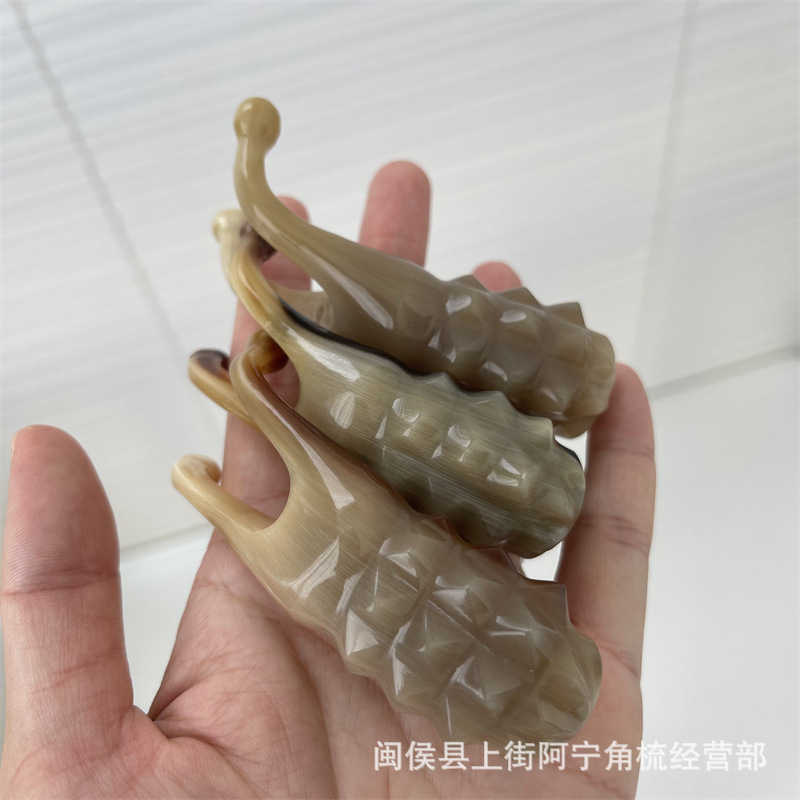 Horn Nose Massage Tool Handheld Guasha Board for Nose Bridge and Eye Area Care specifications