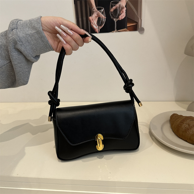 Bolso de hombro simple coreano, bolso de moda, bolso pequeño, bolso cuadrado simple, otoño 2025, nuevo bolso bajo la axila de estilo extranjero.