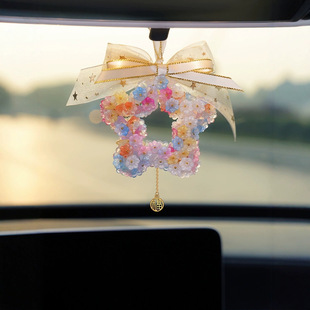2024 new crystal pendant car high-end atmospheric grade pendant women's car interior accessories rearview mirror pendant