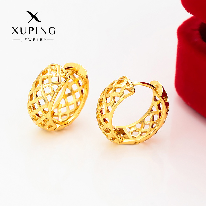Xuping nueva moda imitación de oro ligero de lujo hueco auriculares de aleación de cobre chapado 24k color transfronterizo geométrico círculo auriculares