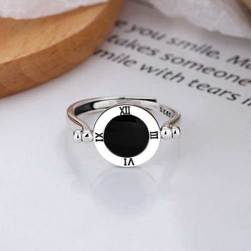 Yunchaoxuan S925 sterling silver retro Japanese and Korean Epoxy Roman numeral disc niche design open ring for men and women