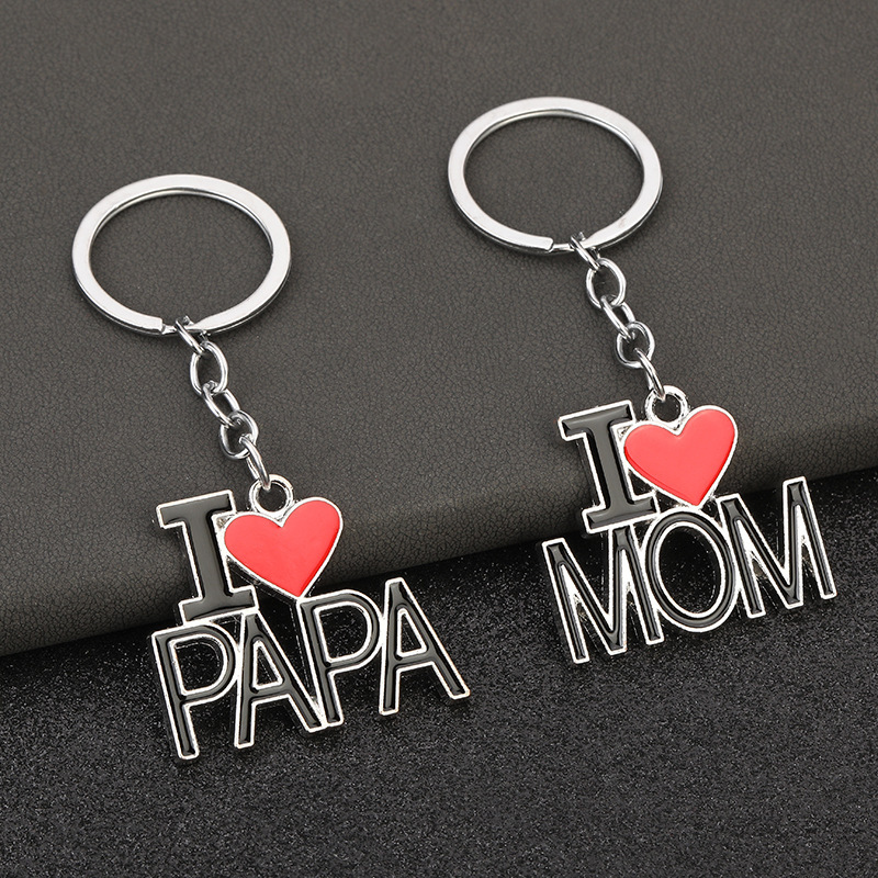 European and American Jewelry Metal Keychain Mother's Day Father's Day Christmas Gift Metal Crafts Gift Keychain
