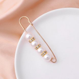 Elegant pearl brooch buckle pin anti-light pearl brooch shawl scarf buckle skirt mouth waist artifact