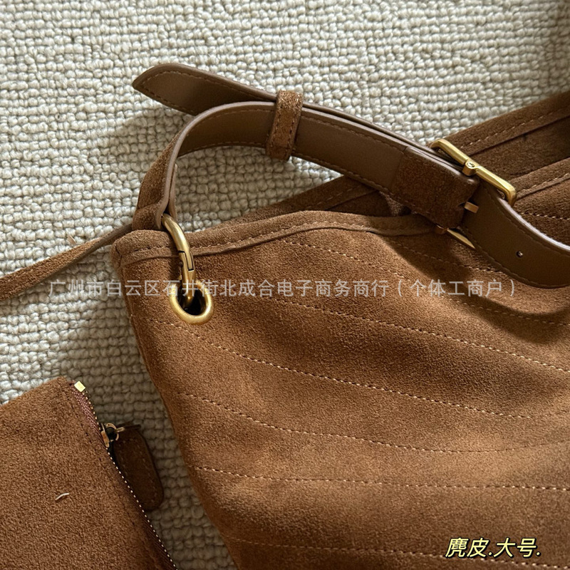 2025早秋新款磨砂牛皮单肩水桶包简约慵懒风大容量通勤单肩斜挎包|undefined