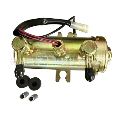 6HK1 Excavator Engineering: Isuzu Oil pump, nozzle