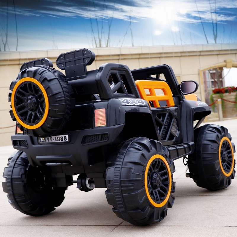 Vehículo eléctrico para niños grande bebé cuatro tracciones coche todoterreno de control remoto música iluminación educación temprana coche de batería para niños