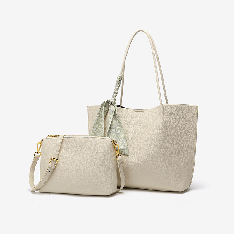 Women's Underarm Bag 2026 New Model Tote Bag Niche High-End Style Women's Shoulder Bag Large Capacity for Class and Commuting