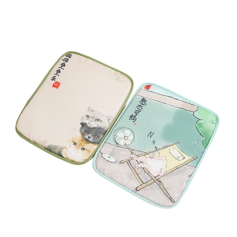 Almohadilla de hielo para mascotas de verano para prevenir el golpe de calor y enfriar Almohadilla de dibujos animados con estampado para perros Almohadilla de nido universal para gatos Almohadilla de seda de hielo Almohadilla de enfriamiento para mascotas