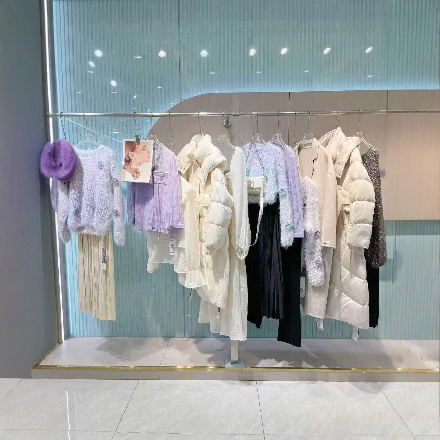 奥宴妮25冬装专柜尾单撤柜品牌折扣女装杂款尾货混批直播实体批发